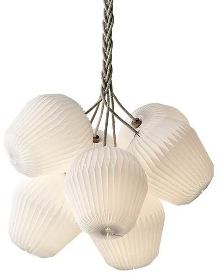 Le Klint THE BOUQUET XL Ljuskrona med 7 standard lampskärmar